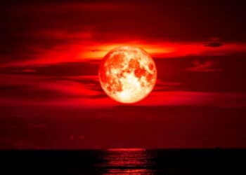 Espetáculo no céu: Lua e Marte estarão lado a lado nesta segunda-feira (28); saiba como observar