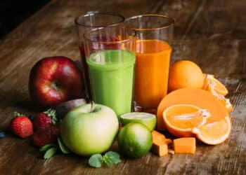 Durma melhor: inclua esses alimentos no seu dia e melhore seu sono naturalmente