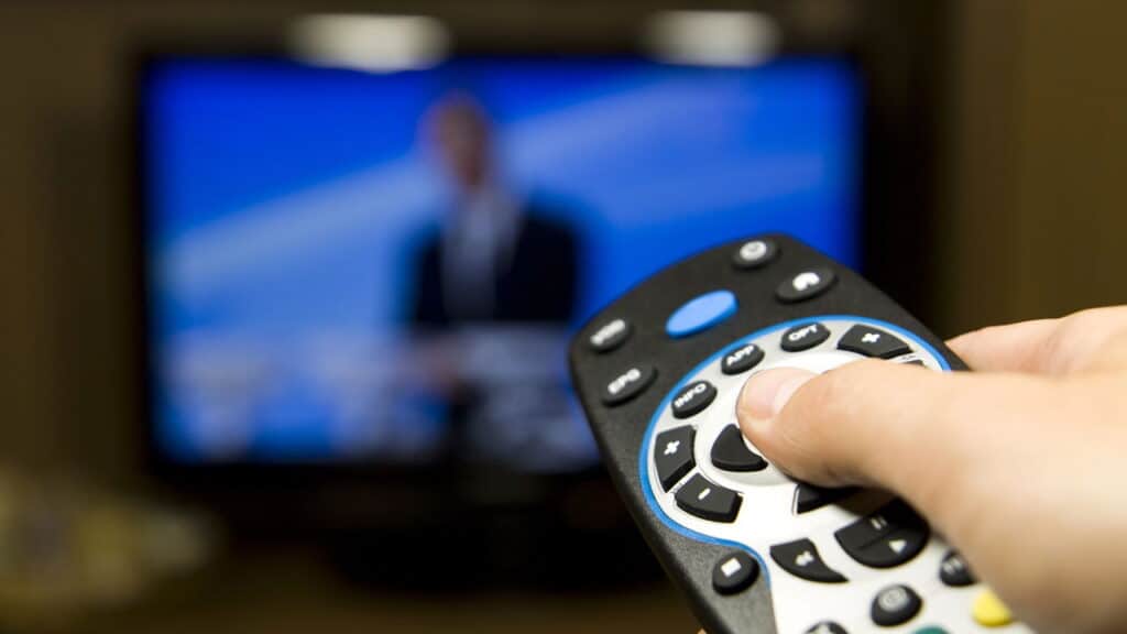 Alerta: você pode precisar comprar uma nova TV após novo decreto do governo; entenda