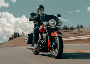 Motocicleta Heritage Classic 2025 - Créditos: Harley-Davidson
