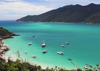 As praias mais deslumbrantes do Rio de Janeiro estão nestas 3 cidades