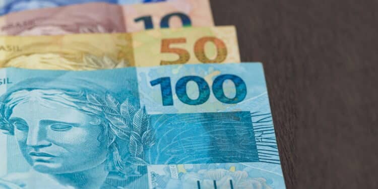 Você pode ter que devolver valores do Auxílio Emergencial para o governo