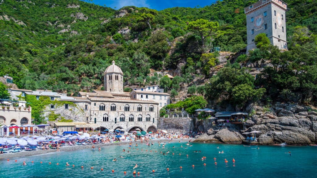 A Abadia de San Fruttuoso - Créditos: depositphotos.com / faabi