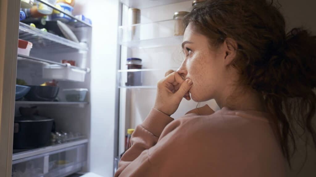 Suas emoções ditam a sua dieta! Entenda como funciona a fome emocional