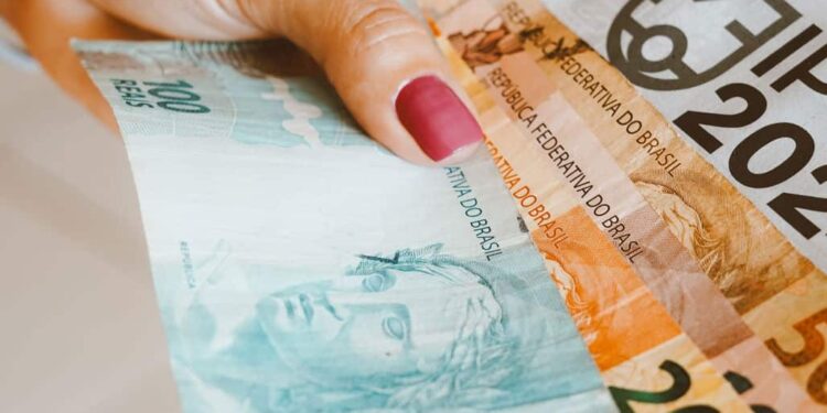 Nova regra do IPVA 2026 muda prazo de pagamento em todos os estados