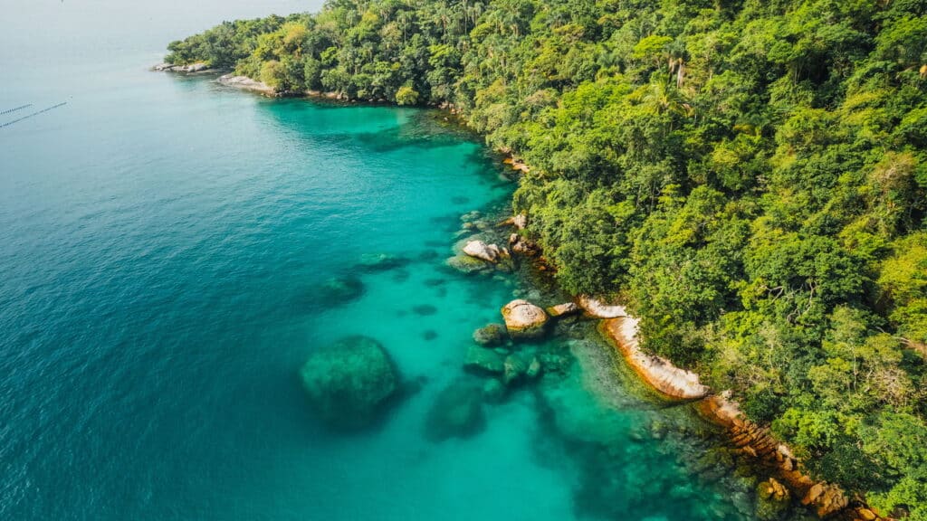 As praias mais deslumbrantes do Rio de Janeiro estão nestas 3 cidades