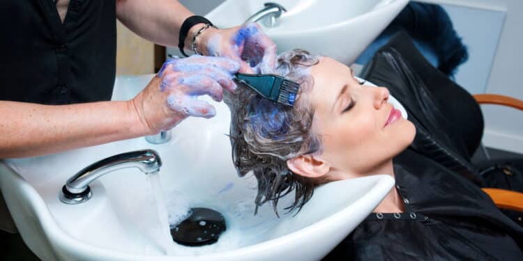 Novas tendências de cores de cabelo para 2025