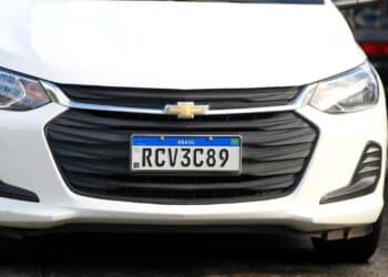 Nova lei das placas para 2025! Prazo para todos os veículos brasileiros mudarem para as placas Mercosul