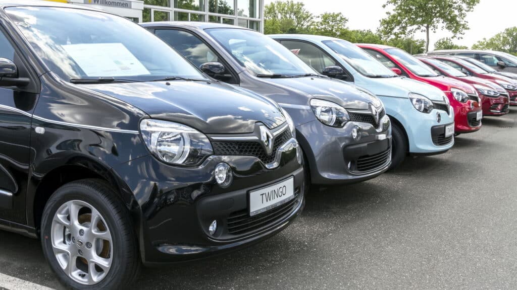 Renault lança projeto que facilita acesso a peças dos seus modelos antigos!