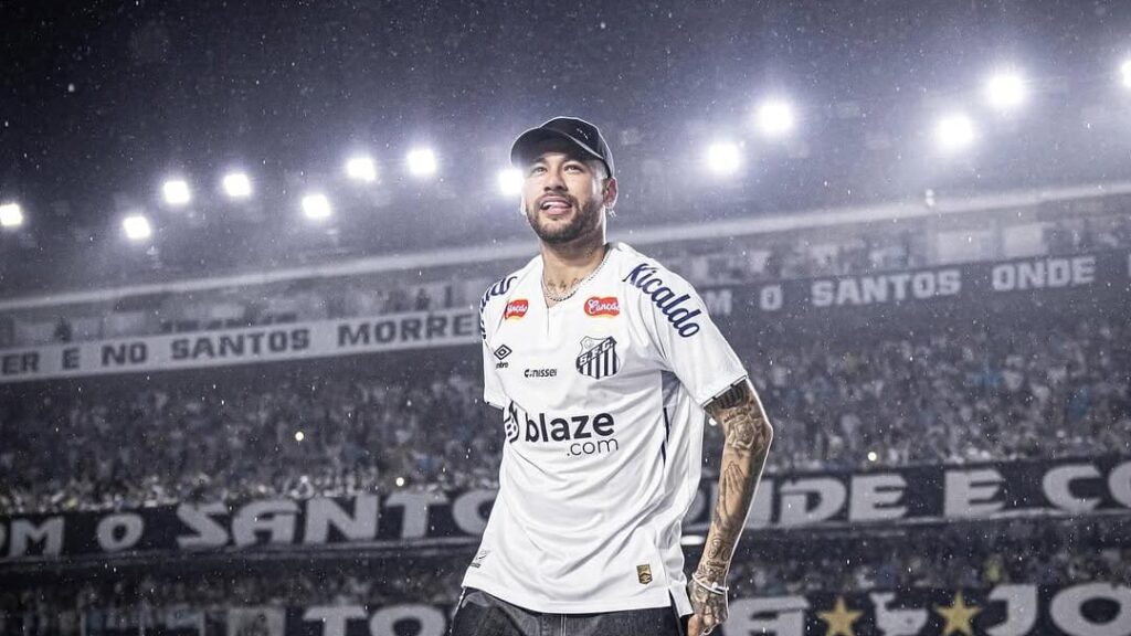 Neymar em Apresentação para Santos - Foto: Instagram / @neymarjr / @raulbaretta_photo