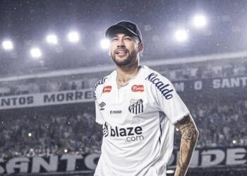 Neymar em apresentação ao Santos - Foto: Instagram / @neymarjr / @raulbaretta_photo / Raul Baretta