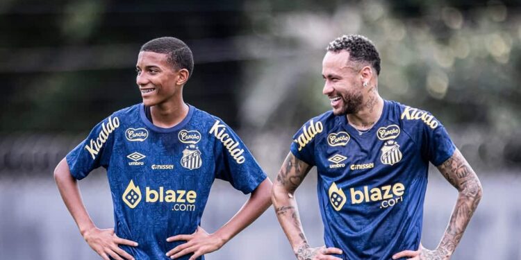 Treino do Santos após chegada de Neymar - Foto: Instagram / @RaulBaretta_Photo / Santos FC