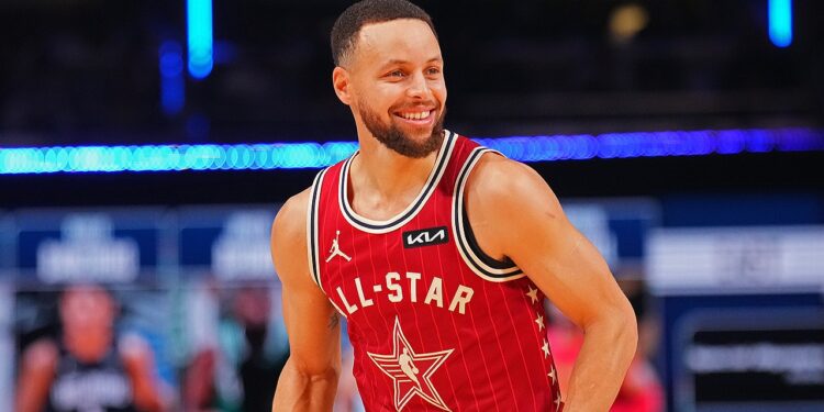 Stephen Curry durante All-Star Games - Foto: Jesse D. Garrabrant/NBAE via Getty Images