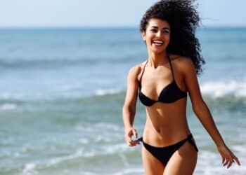 Dicas infalíveis para manter uma pele radiante no verão!