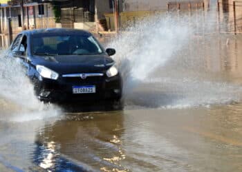 Tempestades são alertadas pelo Inmet - Créditos: depositphotos.com / thenews2.com