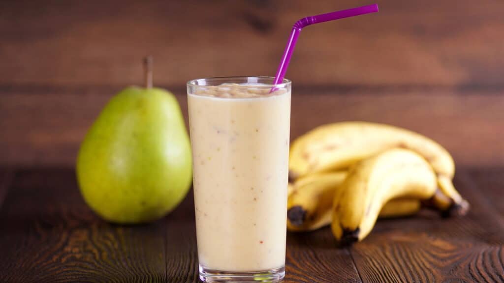 Smoothie de banana - Créditos: depositphotos.com / armano777