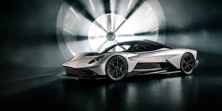 Supercarro - Foto: Aston Martin Valhalla/astonmartinsaopaulo