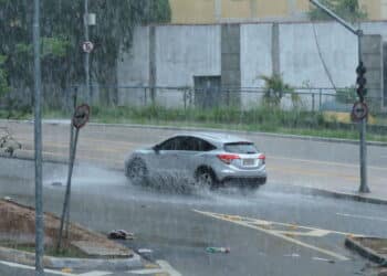 Tempestade em São Paulo - Créditos: depositphotos.com / thenews2.com