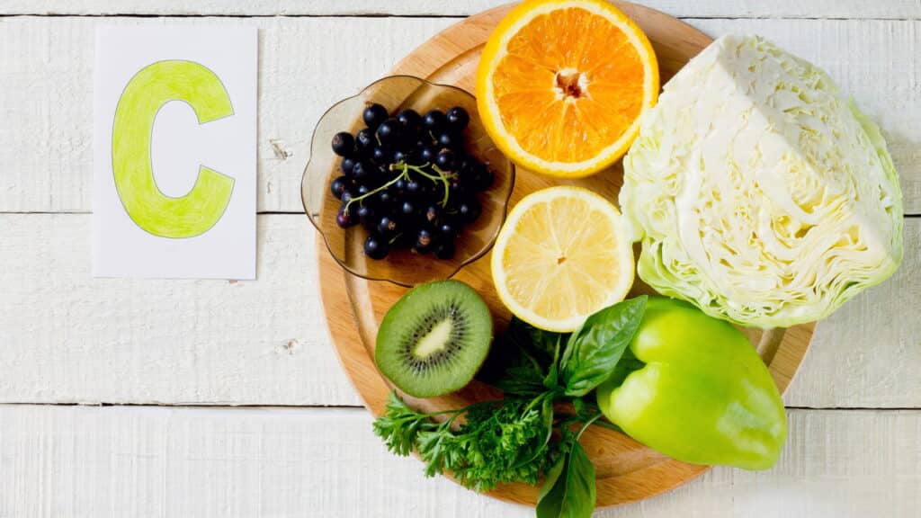 Descubra agora: 5 alimentos ricos em vitamina C que rejuvenescem sua pele!