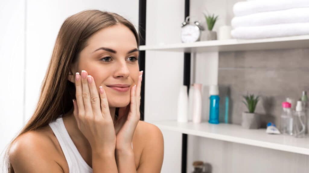 Hidratação natural: veja as melhores receitas caseiras para transformar sua pele sem gastar muito