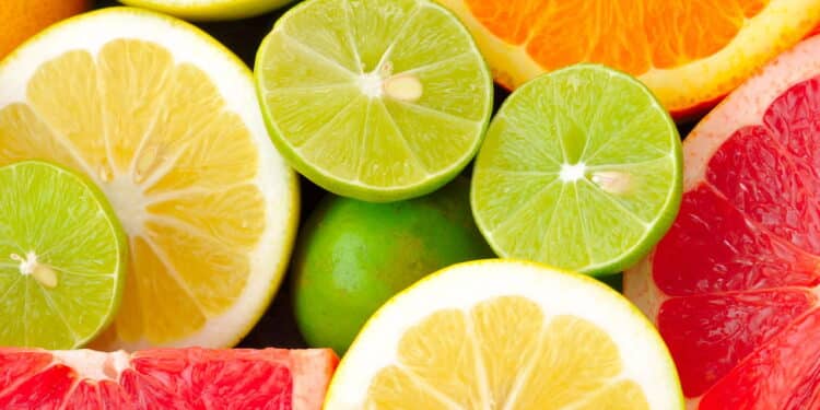 Comer essa fruta regularmente pode afastar a depressão, revelam cientistas