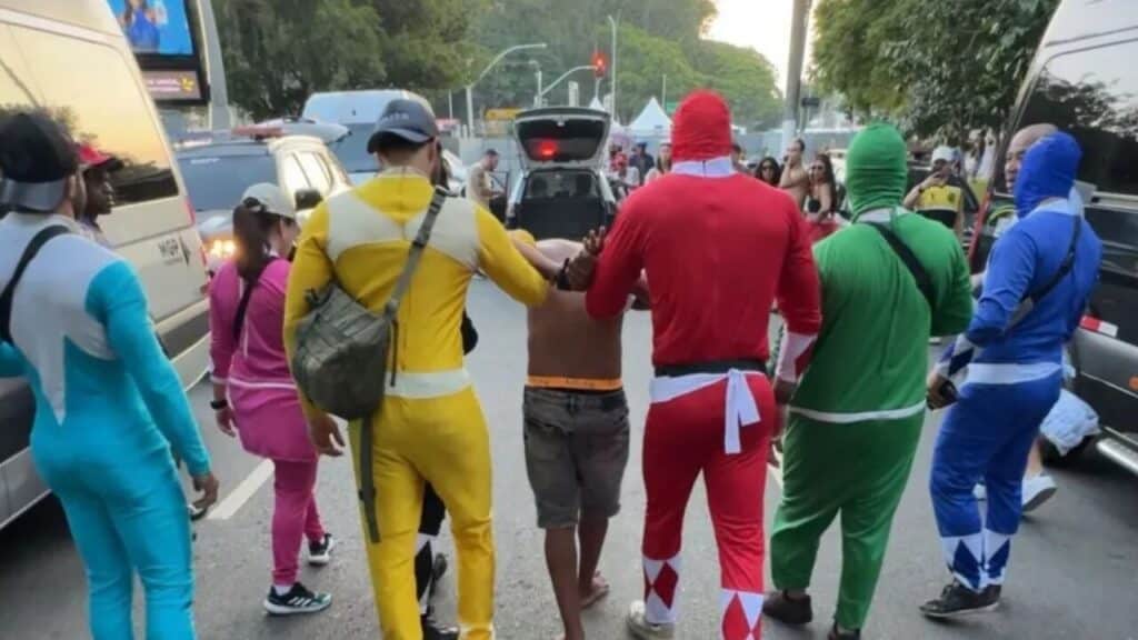 Policiais ‘Power Rangers’ brilham em ação destacada por Tarcísio em SP; veja