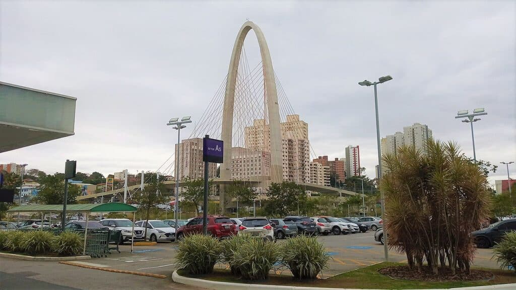 Arco da Inovação em São José dos Campos - Wikimedia Commons