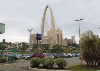 Arco da Inovação em São José dos Campos - Wikimedia Commons