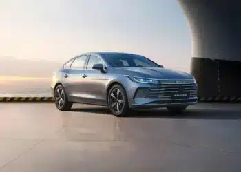 Navio de carros da BYD desperta intriga e montadora cobram taxação!