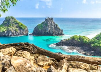 Brasil conquista a melhor praia do mundo, ficando na frente do Havaí e o Caribe!