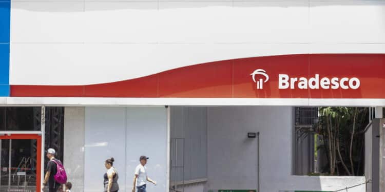 Banco Bradesco faz comunicado importante para brasileiros com conta-corrente e poupança