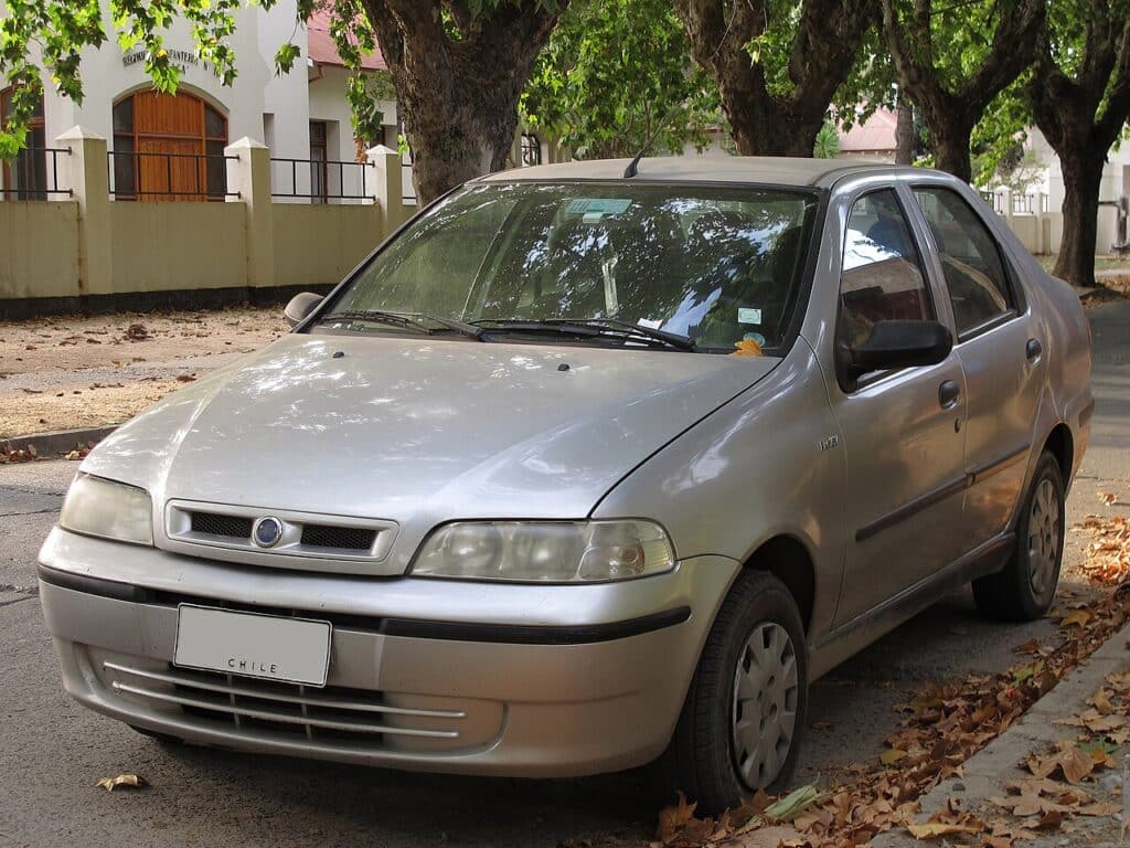 Fiat Siena - Fonte: Wikimedia Commons