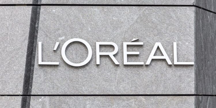 L’Oréal retira das prateleiras o creme da La Roche por risco de Câncer!