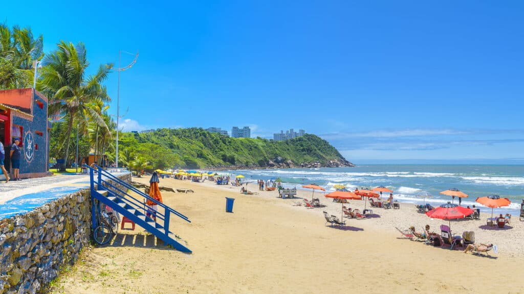 Somente uma praia do litoral de SP tem selo internacional em 2025!