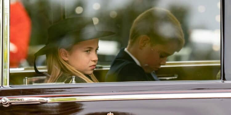 A influência da Princesa Charlotte no mundo da beleza