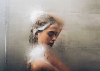 Top 5 melhores shampoos para hidratar cabelos longos e evitar pontas duplas