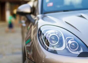 Marcas de carro lançam atualização em faróis em causam reboliço!