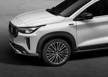 Fiat lança primeiros híbridos no Brasil, o Fastback e o Pulse