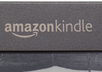 Amazon Kindle - Créditos: depositphotos.com / alexhg1