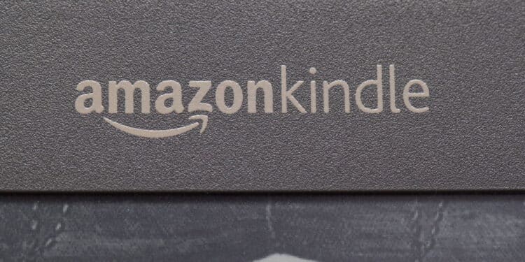 Amazon Kindle - Créditos: depositphotos.com / alexhg1