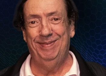 Marcos Oliveira, o eterno Beiçola, se muda para o Retiro dos Artistas e comove fãs