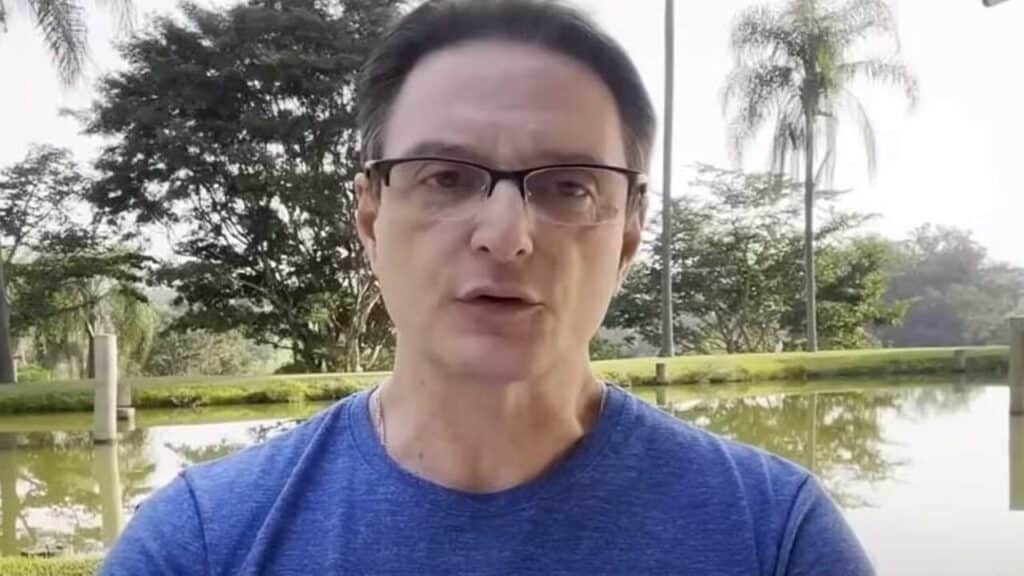 A 'previsão' chocante de Daniel Mastral sobre o próximo papa