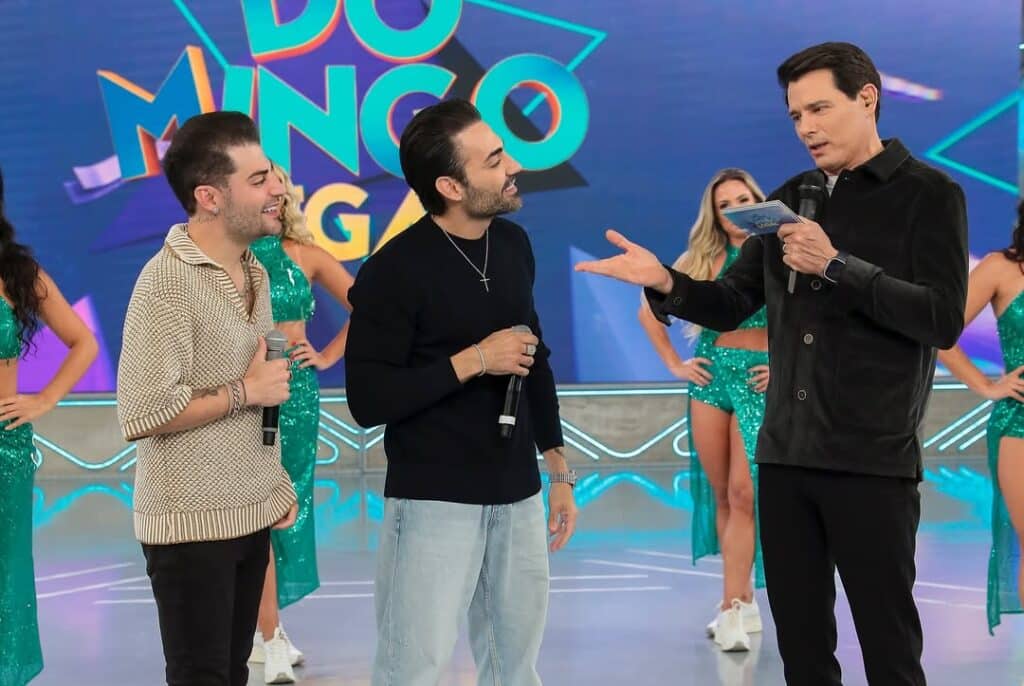 https://tribunademinas.com.br/colunas/maistendencias/celso-portiolli-quebra-o-protocolo-no-sbt-para-fazer-confissao
