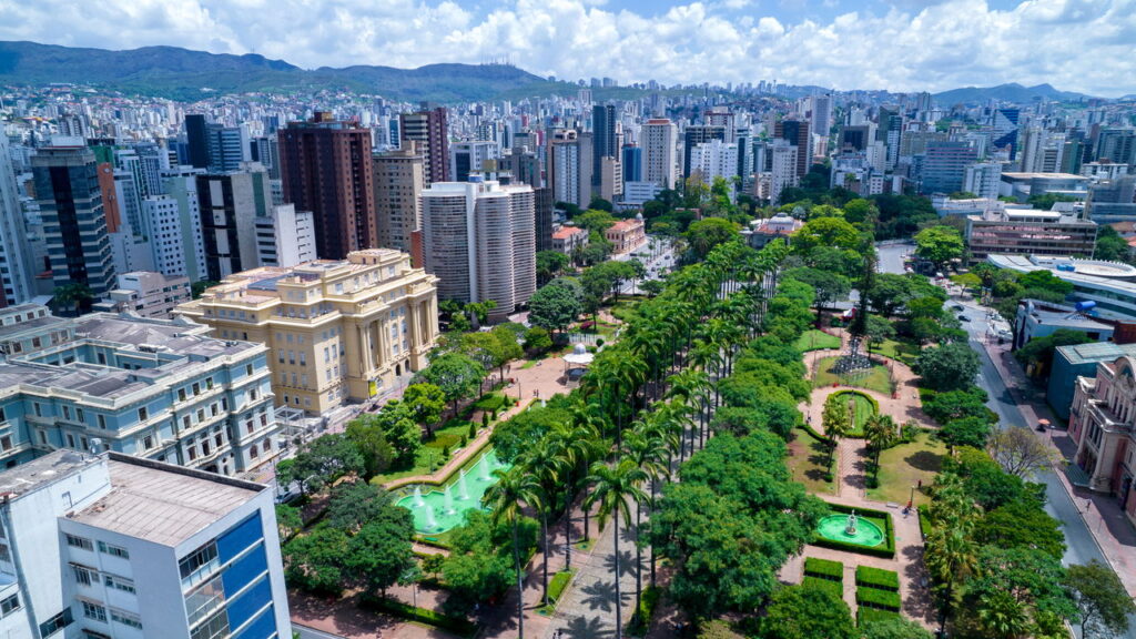 Brasileiros estão se mudando para essa cidade em 2025!