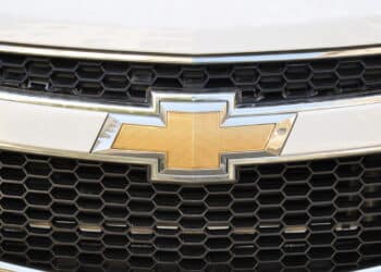 Chevrolet ressuscita carro popular queridinho dos brasileiros para disputar com Toyota Corolla e HB20!