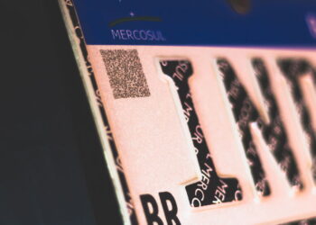 Motoristas devem ficar atentos ao prazo final para a troca das Placas Mercosul!
