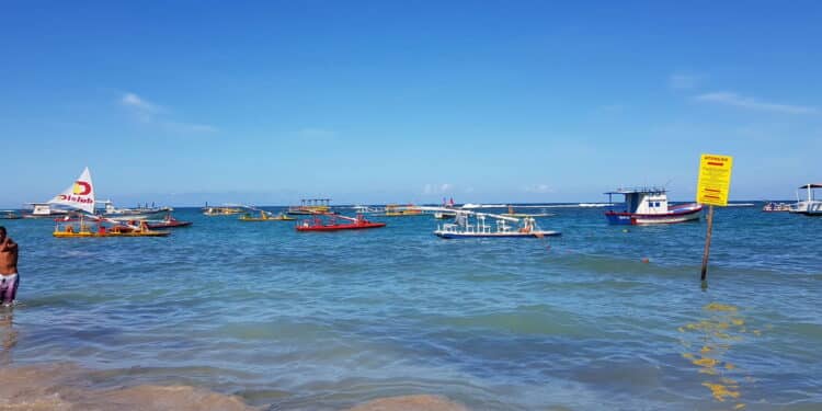 Este paraíso no Brasil impressiona todos os turistas!