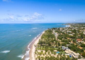 As 10 praias mais fotografadas do Brasil em 2025 estão de tirar o fôlego!