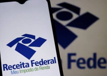 Receita Federal emite comunicado para todos que fazem compras internacionais!