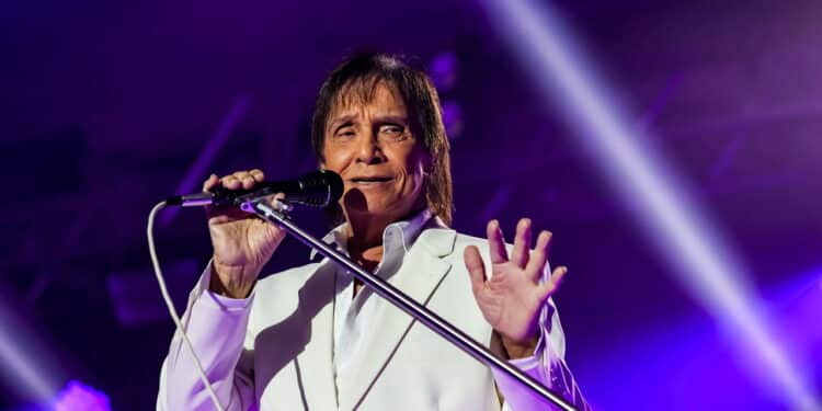 Rei da música brasileira, Roberto Carlos celebra aniversário de 84 anos